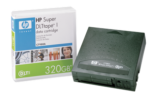 Obrzek - Datov pska HP SuperDLTape I 220-320 GB
